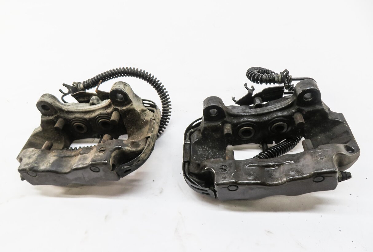 Thumbnail 5: 2004-2015 VW TOUAREG - AUDI Q7 (4L) REAR ABS DISC BRAKE CALIPER SET (BREMBO)
