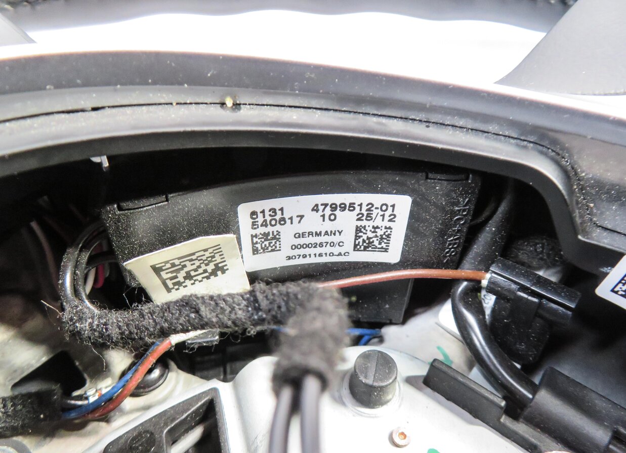Thumbnail 11: 12-20 BMW 328i 330i 335i 340i M3 430i (F30 F32) 3-SPOKE SPORT STEERING WHEEL