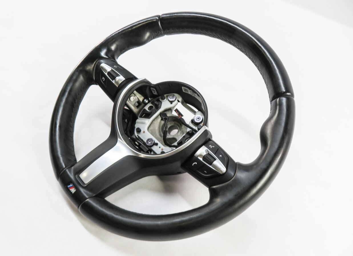 Thumbnail 3: 12-20 BMW 328i 330i 335i 340i M3 430i (F30 F32) 3-SPOKE SPORT STEERING WHEEL
