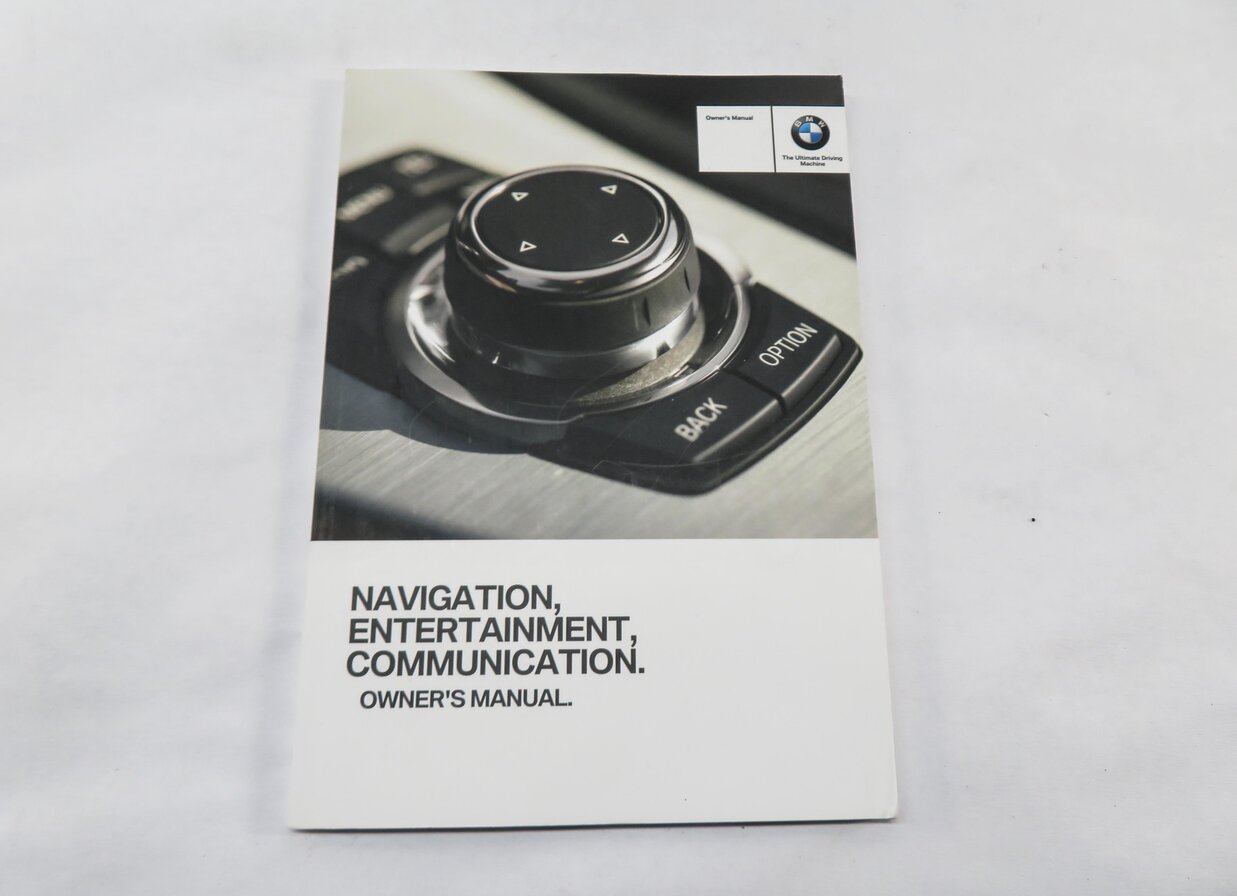 Thumbnail 5: 2013 BMW 328i (F30) OWNERS MANUAL BOOK BOOKLET GUIDE SET w/ CASE