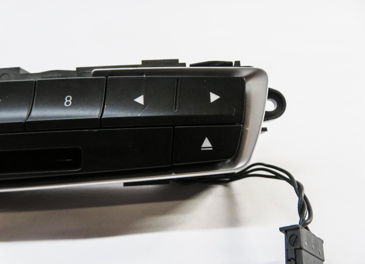 Thumbnail 6: 2012-2015 BMW 228i 320i 328i 335i 428i M3 M4 (F22 F30 F32) RADIO CONTROL SWITCH