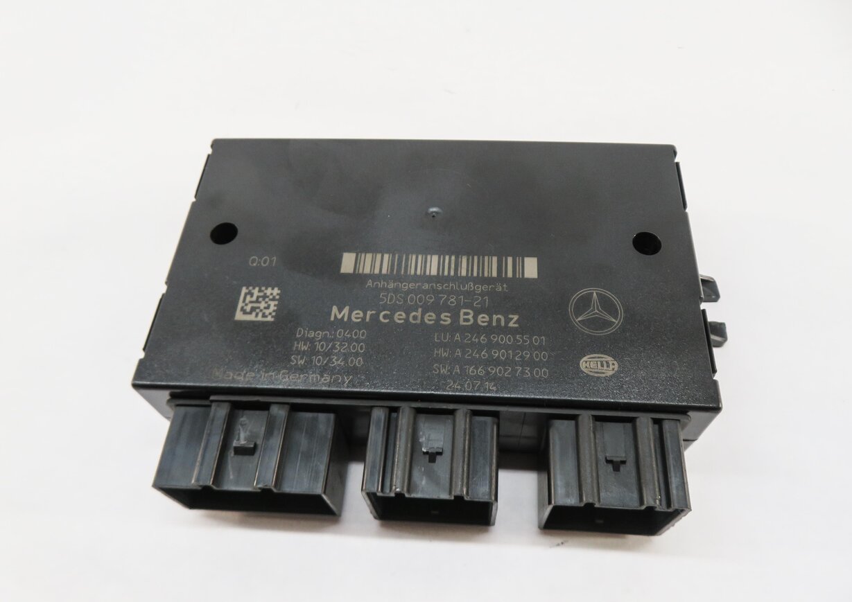 Thumbnail 2: 12-17 MERCEDES B250 G550 GL350 GL550 ML350 ML550 (W166 W246 X166) TOWING MODULE