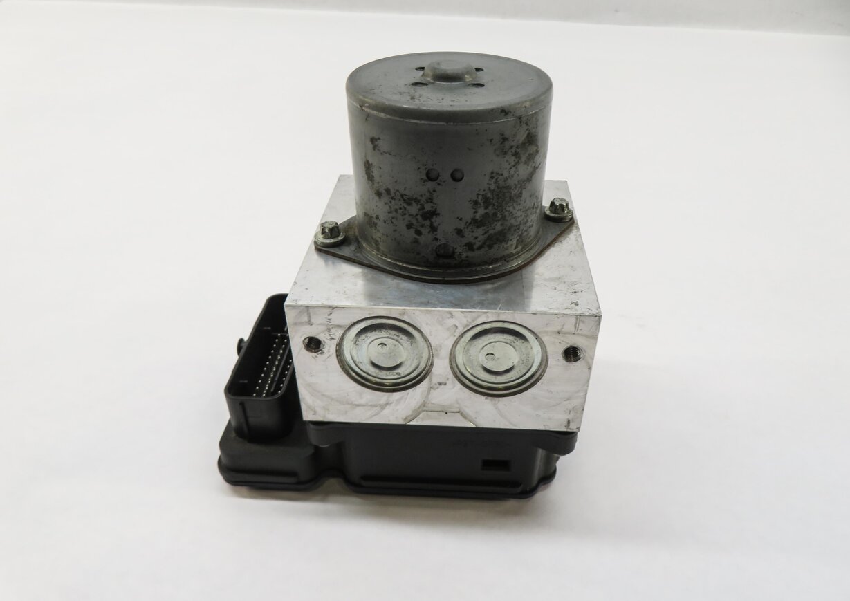 Thumbnail 3: MERCEDES 2015 ML250 ML350 ML400 16-17 CLA250 (W117 W166) ABS BRAKE PUMP MODULE