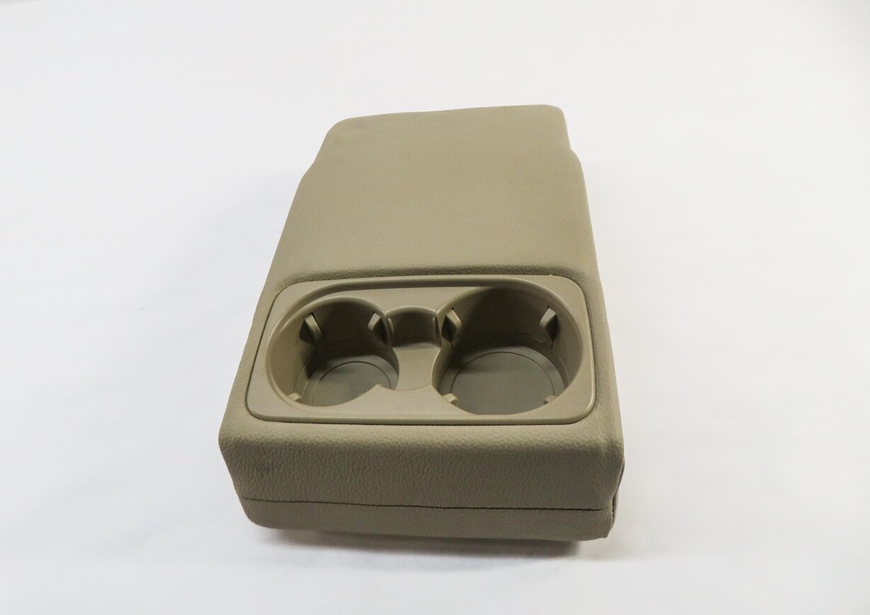 Thumbnail 2: 2015 MERCEDES ML350 (W166) REAR SEAT CENTER ARMREST CUP HOLDER (BEIGE 105A)