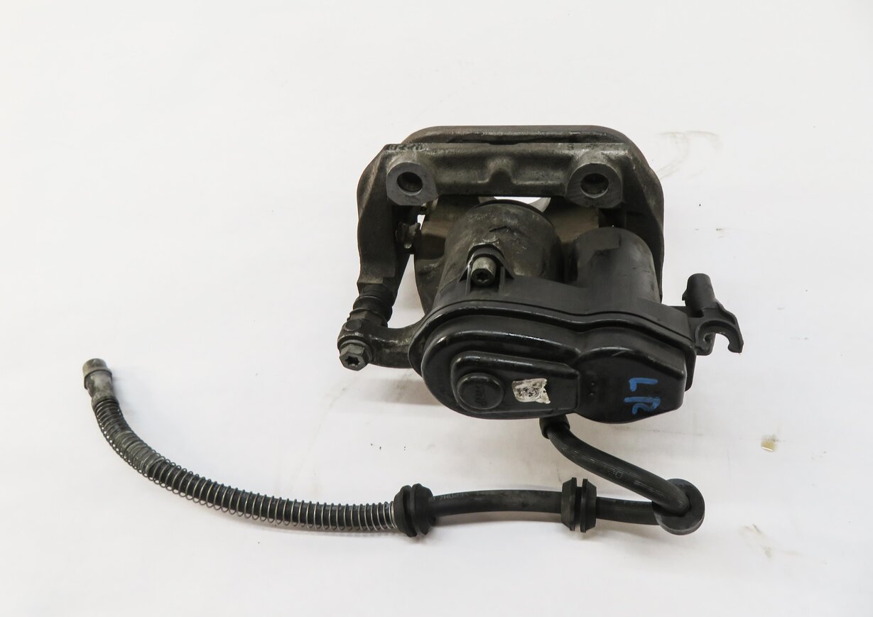 Thumbnail 4: 2012-2018 MERCEDES GLE300D GLE350 ML250 ML350 (W166) LEFT REAR BRAKE CALIPER