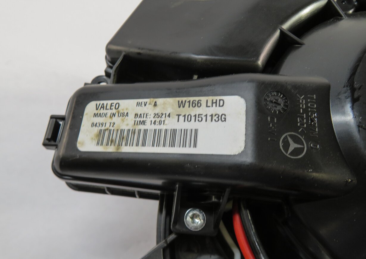 Thumbnail 4: 12-19 MERCEDES GLE GL350 GL450 GL550 ML350 ML550 (W166 X166) FRONT BLOWER MOTOR