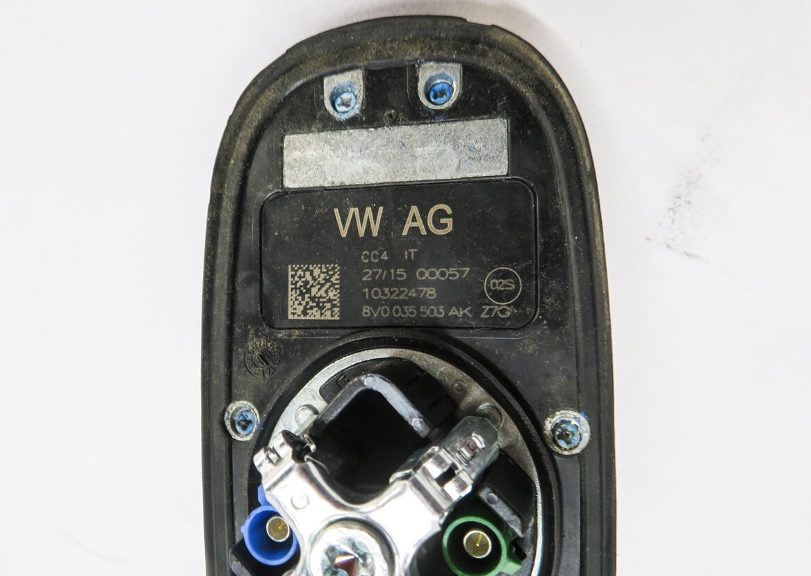Thumbnail 5: 2016 AUDI A3 (8V) AM/FM RADIO STEREO ANTENNA (FLORET SILVER METALLIC L5)