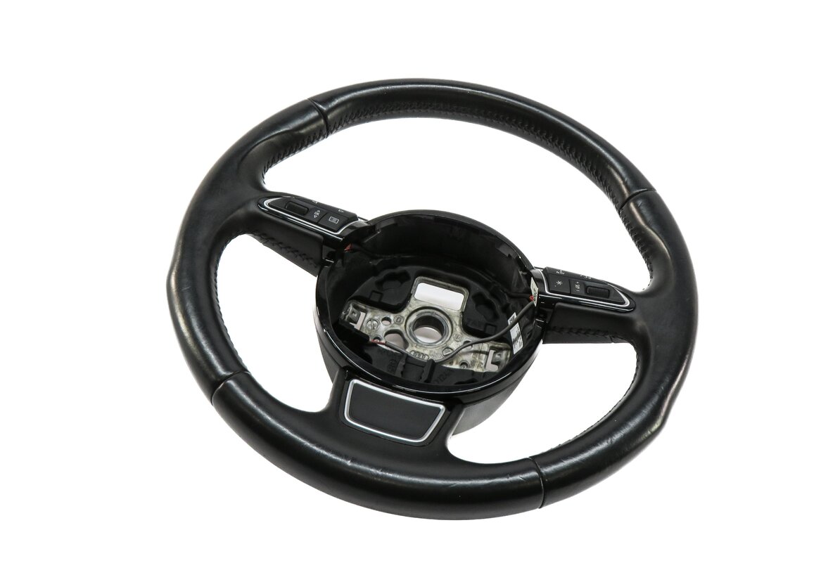2015-2016 AUDI A3 (8V) 3-SPOKE SPORT STEERING WHEEL (BLACK)