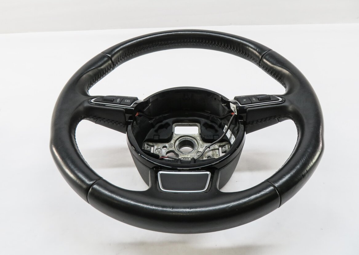 Thumbnail 4: 2015-2016 AUDI A3 (8V) 3-SPOKE SPORT STEERING WHEEL (BLACK)