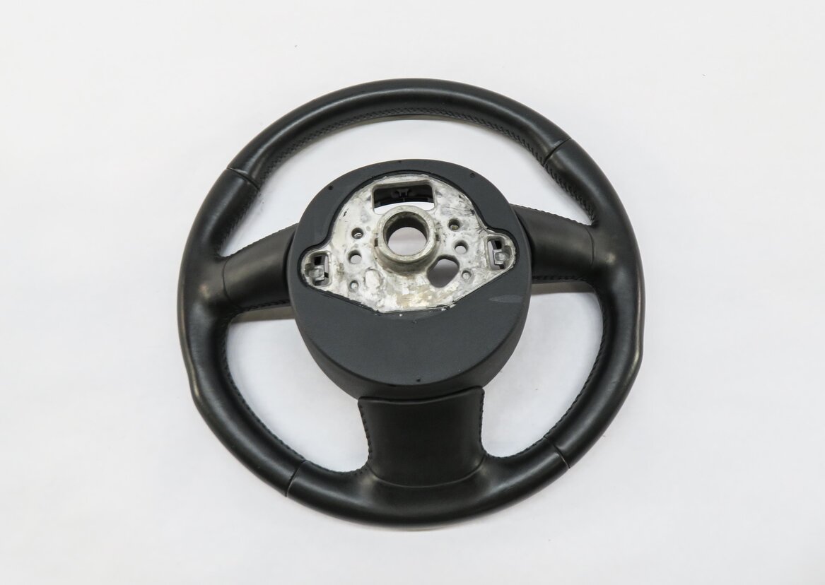 Thumbnail 7: 2015-2016 AUDI A3 (8V) 3-SPOKE SPORT STEERING WHEEL (BLACK)