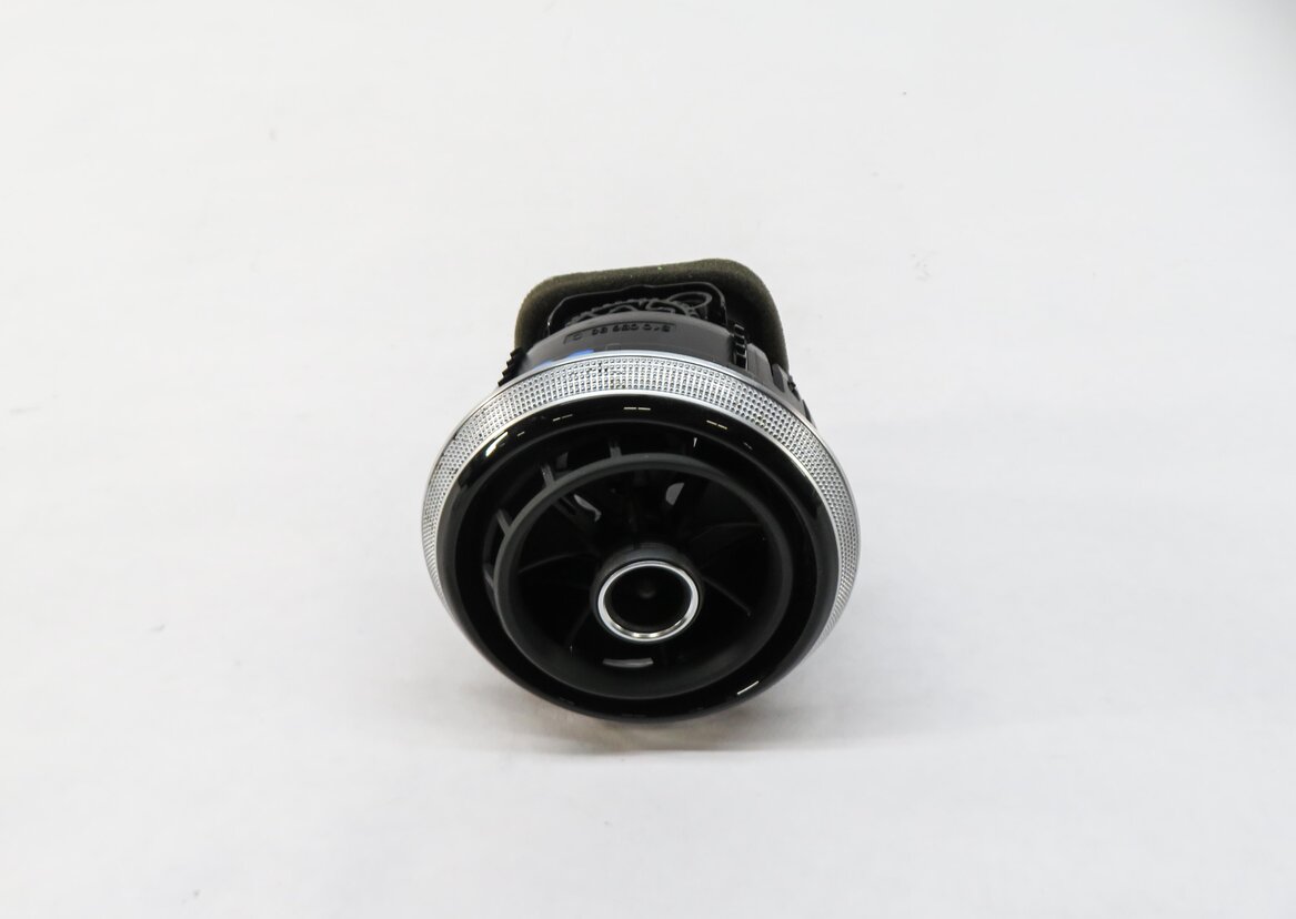 Thumbnail 2: 2016 AUDI A3 (8V) FRONT DASH HEATER A/C AIR VENT