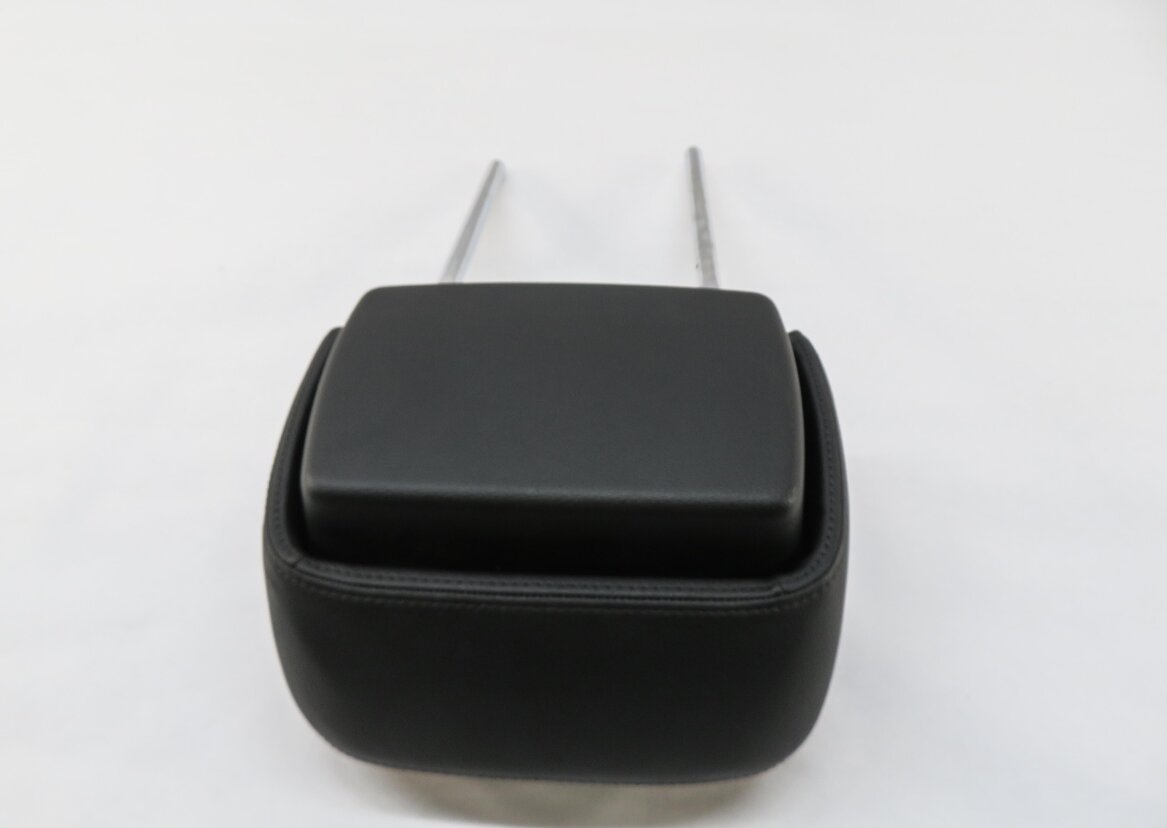 Thumbnail 4: 2016 AUDI A3 (8V) RIGHT FRONT PASSENGER SEAT HEADREST (BLACK FZ)