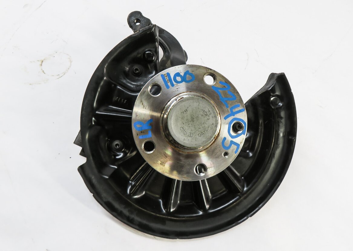 Thumbnail 4: 2015-2018 VW GOLF AUDI A3 (8V) 4 LINK - LEFT DRIVER REAR SPINDLE KNUCKLE STUB