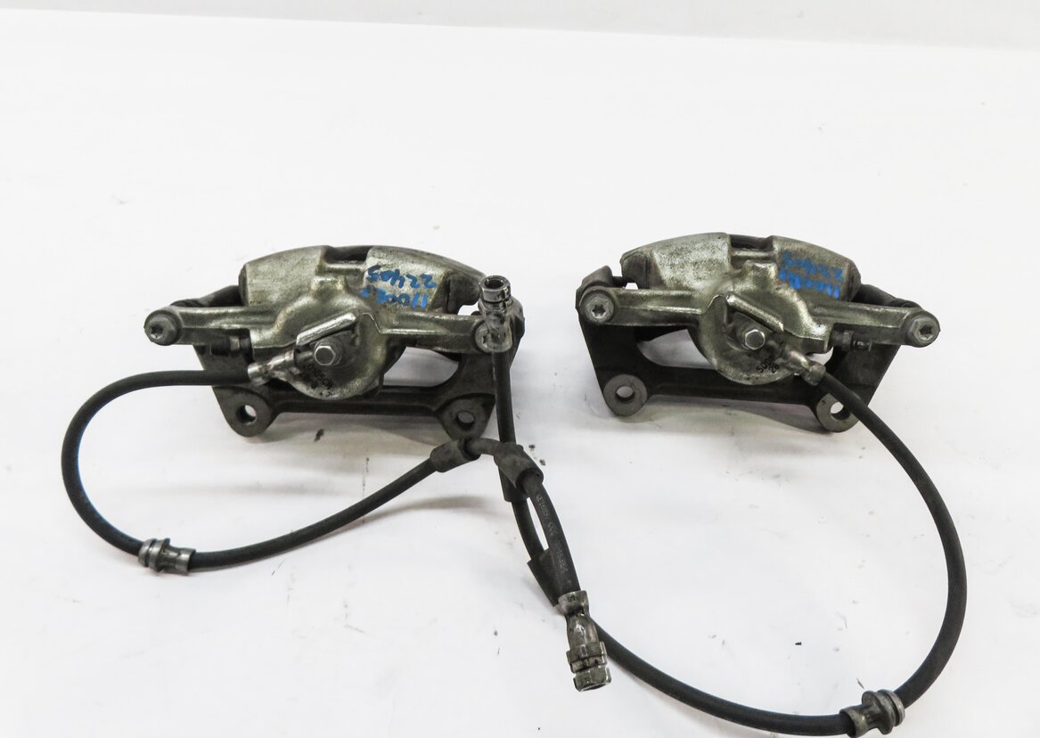 Thumbnail 3: 2015-2017 VW GOLF / AUDI A3 TT (8V MK3) 1.8T / 2.0T FRONT DISC BRAKE CALIPER SET