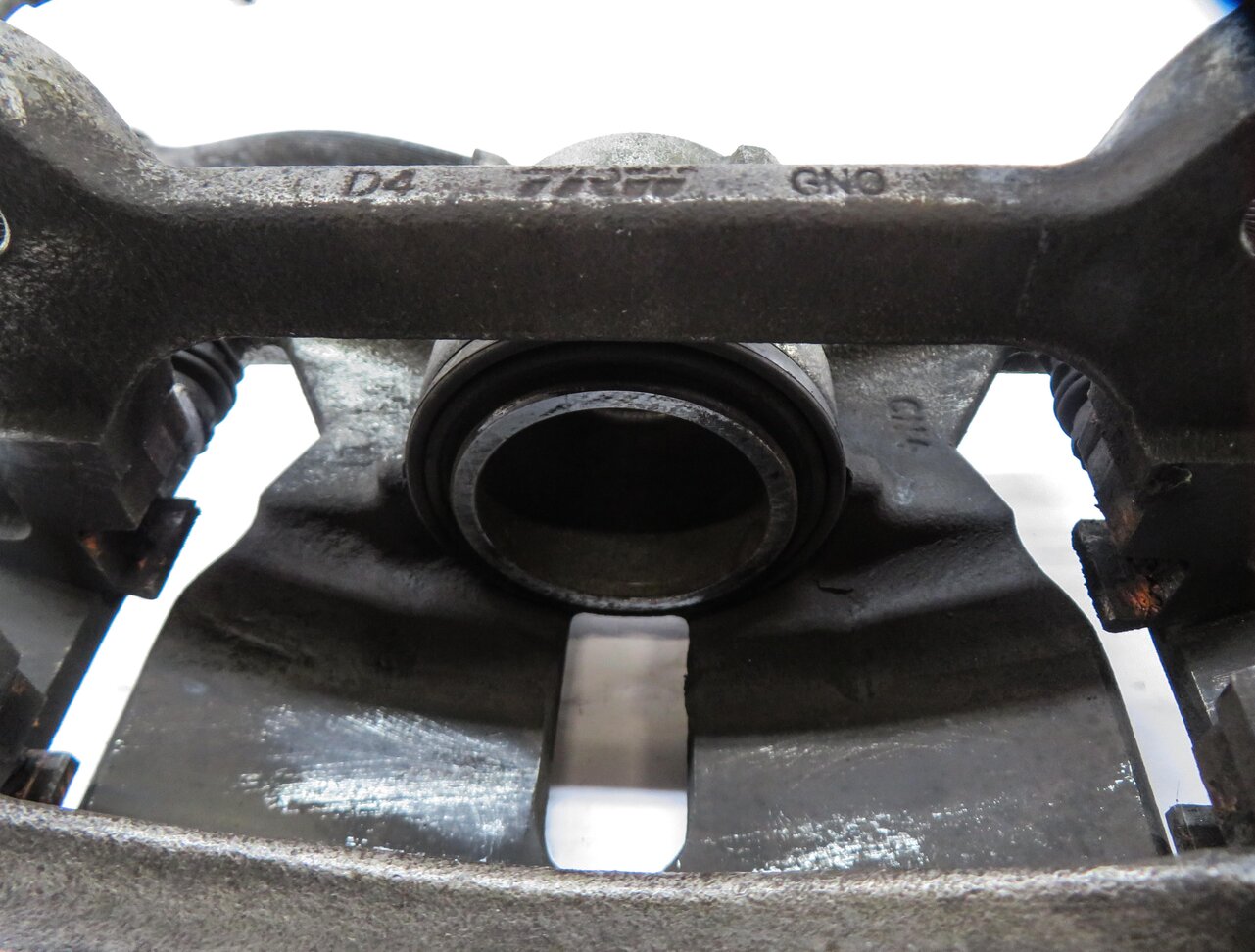 Thumbnail 6: 2015-2017 VW GOLF / AUDI A3 TT (8V MK3) 1.8T / 2.0T FRONT DISC BRAKE CALIPER SET