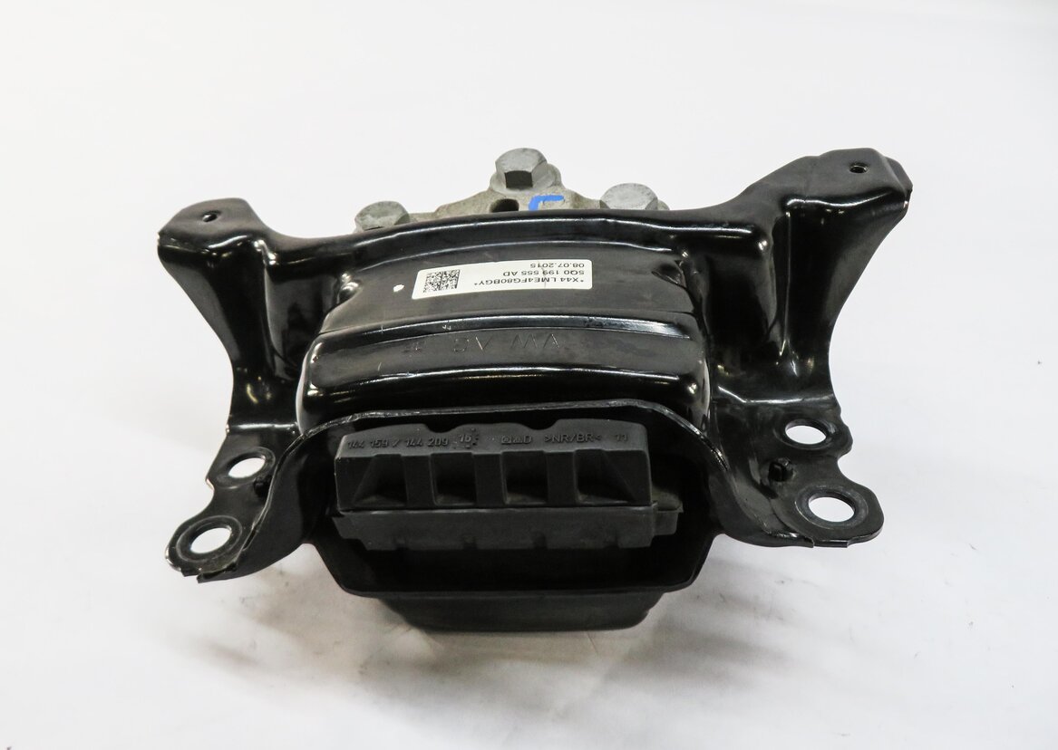 Thumbnail 3: 2016 AUDI A3 (8V) 1.8L CNSB TURBO ENGINE LEFT MOTOR MOUNT BRACKET