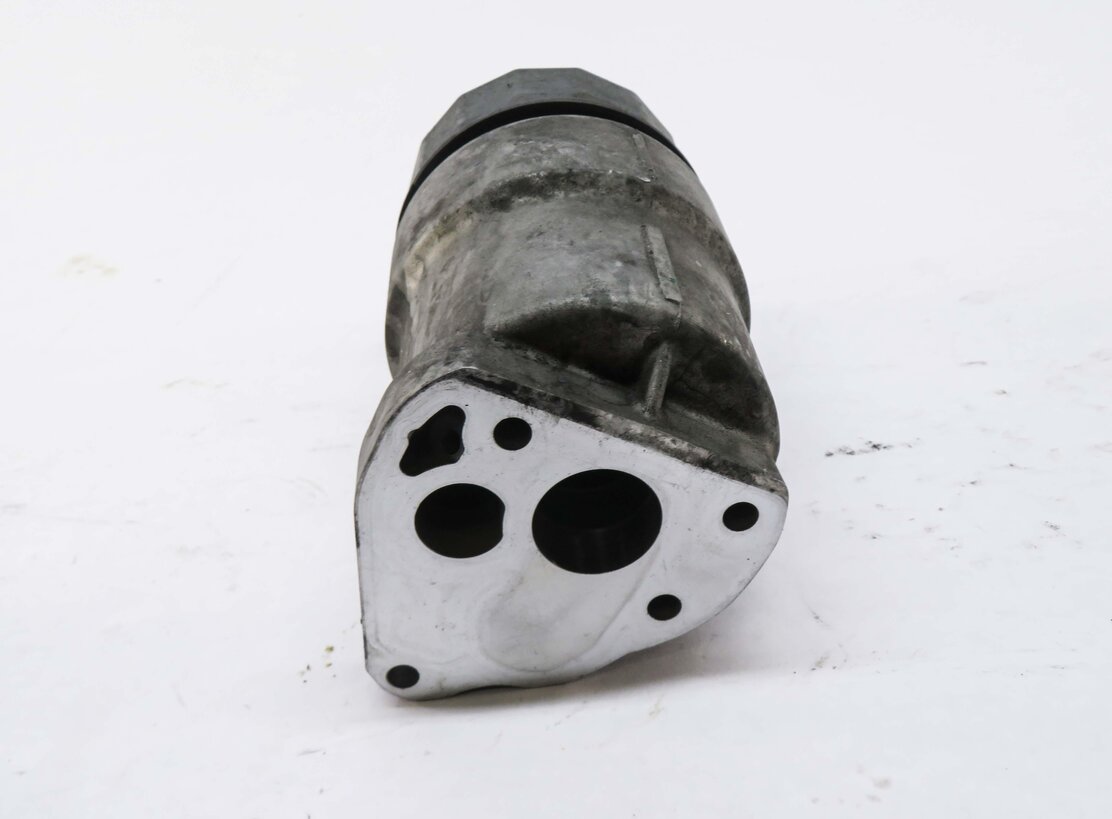 Thumbnail 3: 2012 RANGE ROVER SPORT (L320) 5.0L AJ133 V8 ENGINE OIL FILTER HOUSING