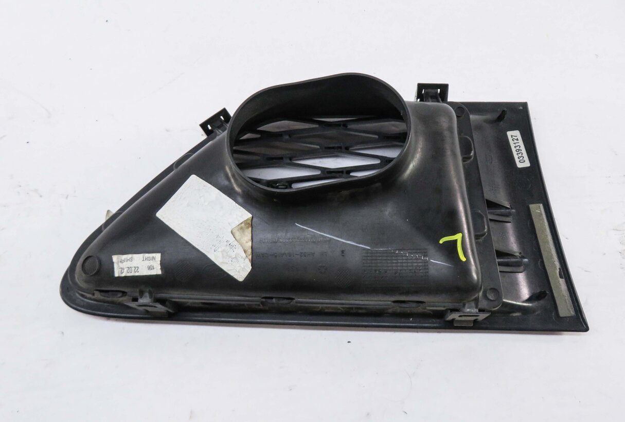 Thumbnail 4: 2012 RANGE ROVER SPORT (L320) LEFT FRONT DRIVER FENDER AIR VENT GRILLE TRIM