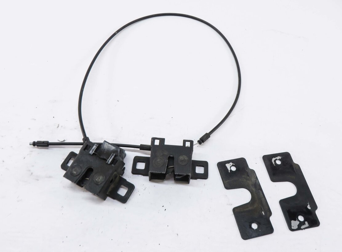 Thumbnail 2: 2012 RANGE ROVER SPORT (L320) FRONT LEFT & RIGHT LOWER HOOD LOCK LATCH SET