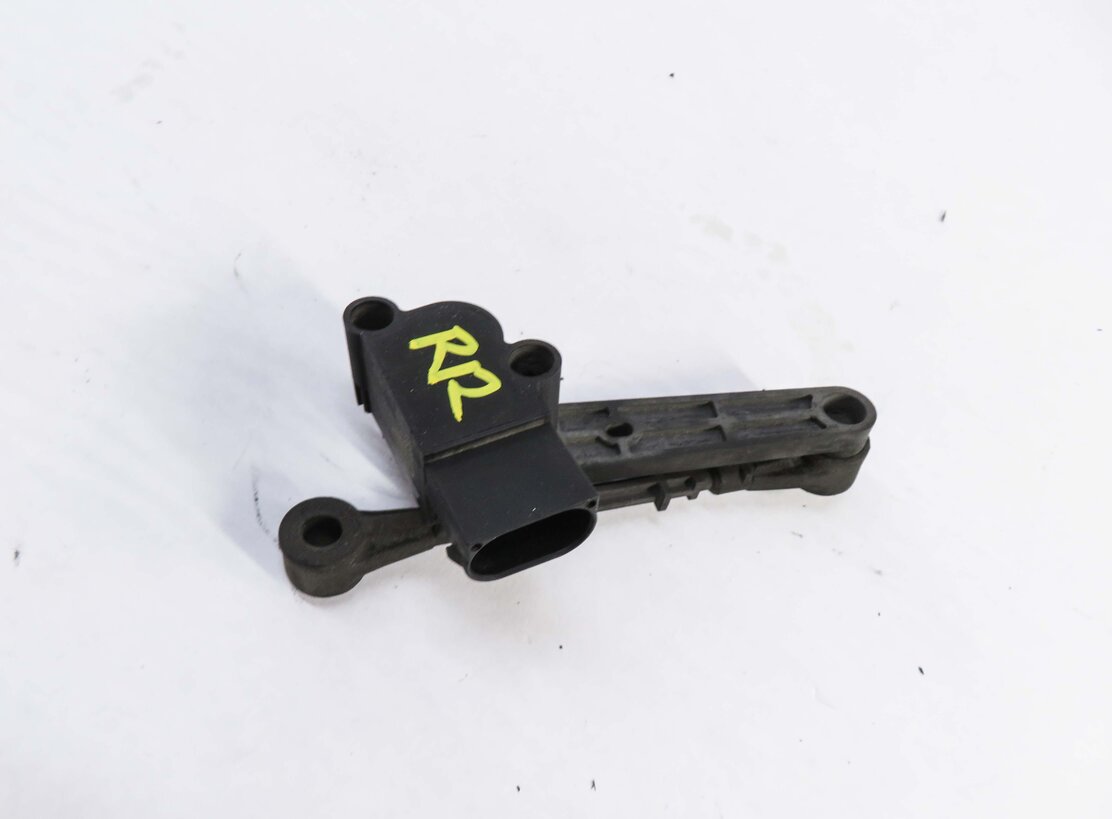 Thumbnail 2: 2012 RANGE ROVER SPORT (L320) RIGHT REAR SUSPENSION HEIGHT LEVEL SENSOR