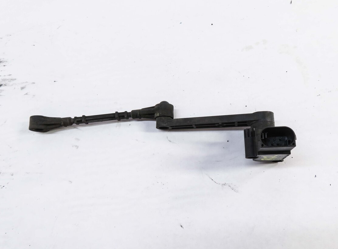 Thumbnail 3: 2012 RANGE ROVER SPORT (L320) RIGHT REAR SUSPENSION HEIGHT LEVEL SENSOR