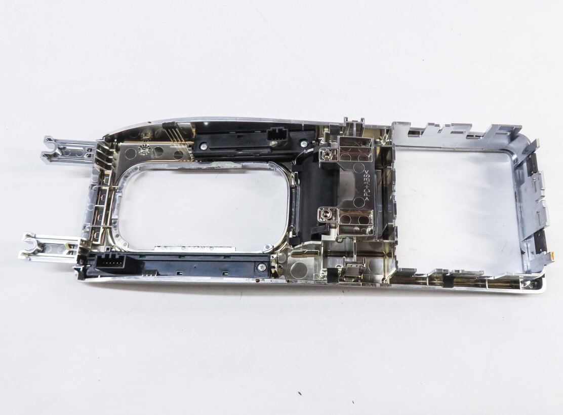 Thumbnail 4: 2012 RANGE ROVER SPORT (L320) CENTER CONSOLE SHIFT INDICATOR TRIM