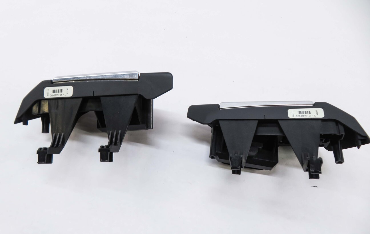 Thumbnail 5: 2012 RANGE ROVER SPORT (L320) HEATED STEERING WHEEL SWITCH BUTTON SET