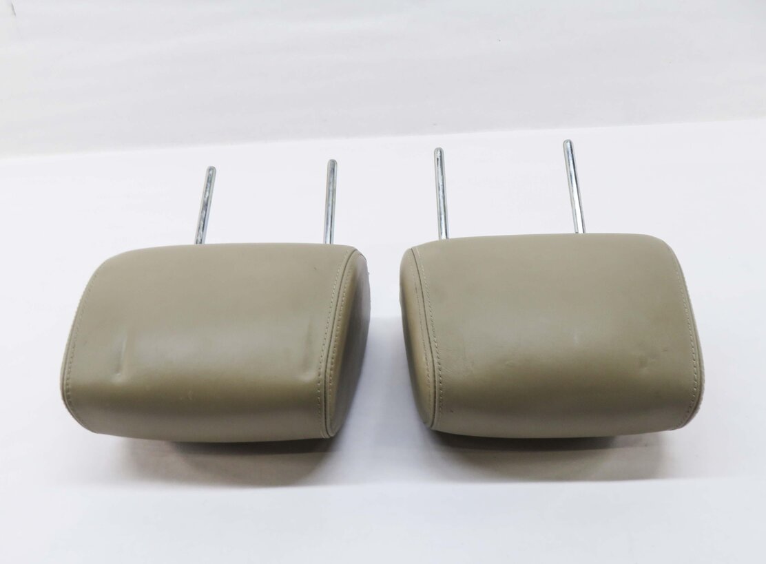 Thumbnail 3: 2012 RANGE ROVER SPORT (L320) FRONT SEAT HEADREST SET (ALMOND BEIGE LEATHER)