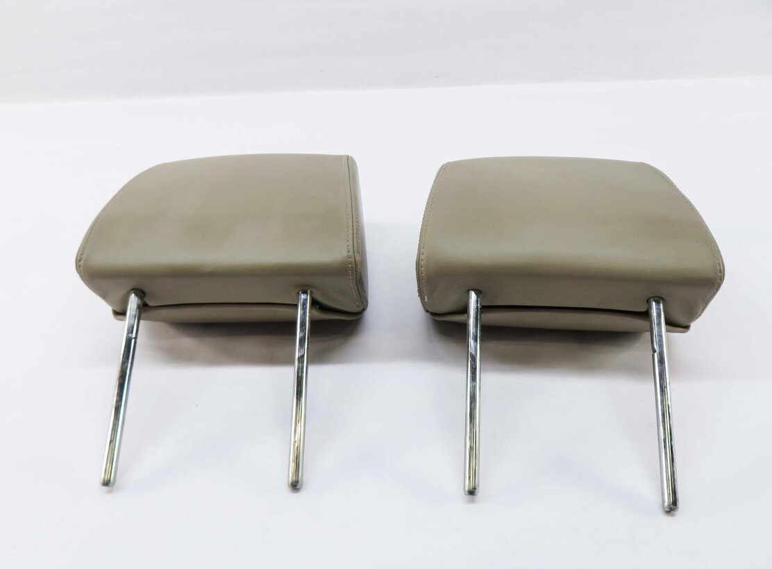 Thumbnail 5: 2012 RANGE ROVER SPORT (L320) FRONT SEAT HEADREST SET (ALMOND BEIGE LEATHER)
