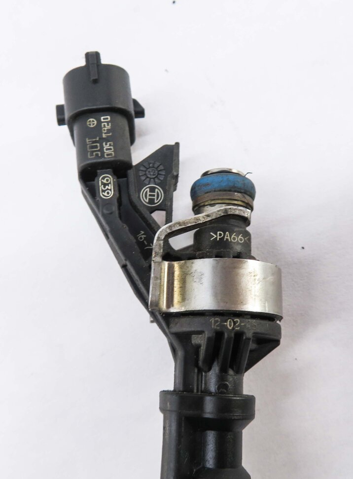Thumbnail 4: 2010-2017 RANGE ROVER SPORT (L320 L322) JAGUAR XF XJ XK - 5.0L FUEL INJECTOR