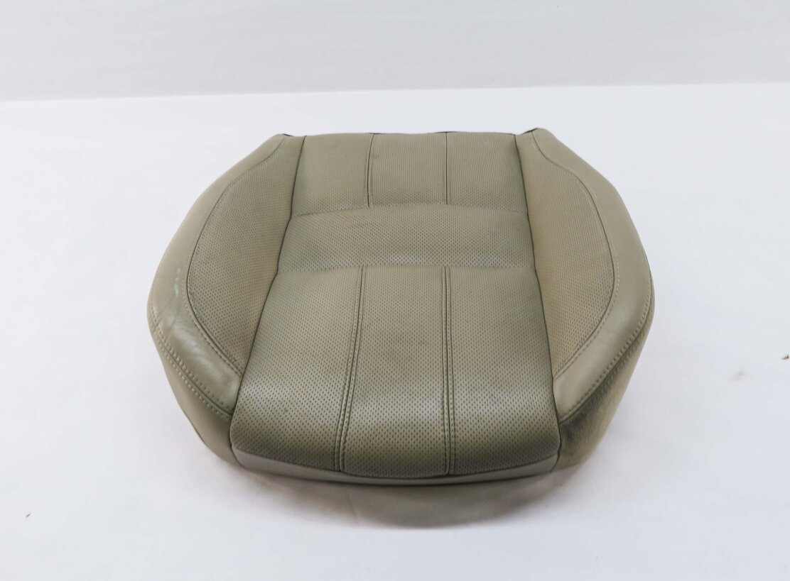 Thumbnail 2: 2012 RANGE ROVER SPORT (L320) PASSENGER LOWER BOTTOM HEATED SEAT CUSHION (BEIGE)
