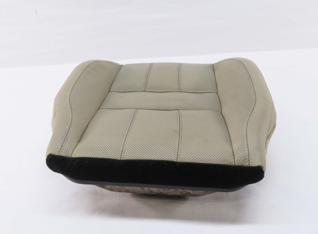 Thumbnail 3: 2012 RANGE ROVER SPORT (L320) PASSENGER LOWER BOTTOM HEATED SEAT CUSHION (BEIGE)