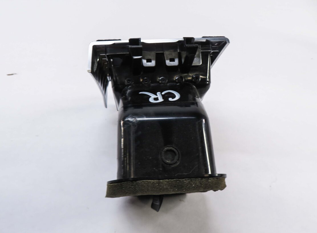 Thumbnail 3: 2012 RANGE ROVER SPORT (L320) RIGHT FRONT CENTER DASH HEATER A/C AIR VENT