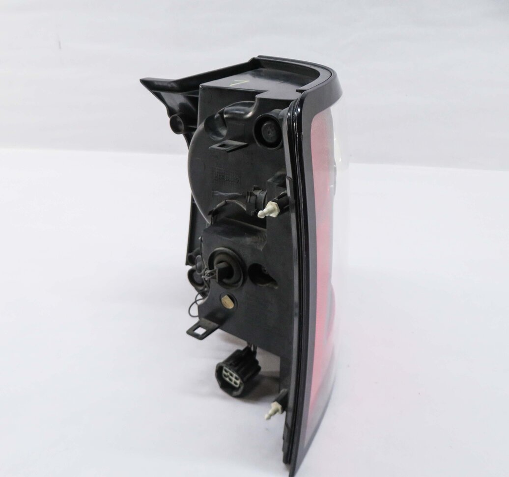 Thumbnail 4: 2012-2013 RANGE ROVER SPORT (L320) LEFT DRIVER TAILLIGHT BRAKE LIGHT LAMP