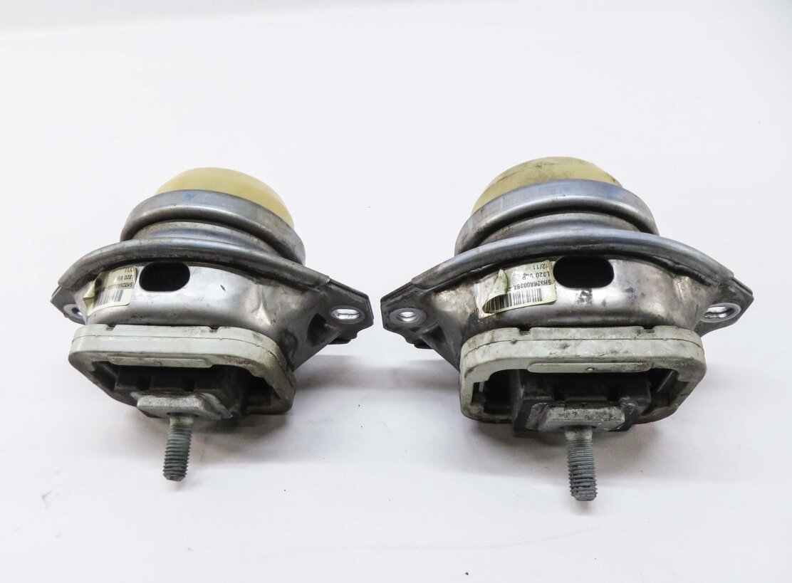 Thumbnail 3: 2012 RANGE ROVER SPORT (L320) 5.0L AJ133 V8 ENGINE MOTOR MOUNT SET