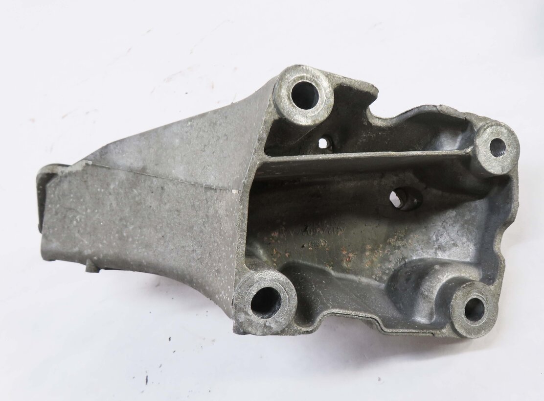 Thumbnail 6: 2012 RANGE ROVER SPORT (L320) 5.0L AJ133 V8 ENGINE MOTOR MOUNT BRACKET SET
