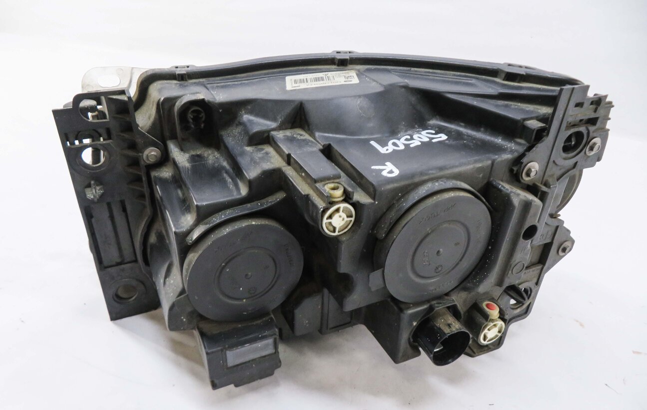 Thumbnail 5: 2012-2013 RANGE ROVER SPORT (L320) RIGHT PASSENGER XENON HID HEADLIGHT LAMP
