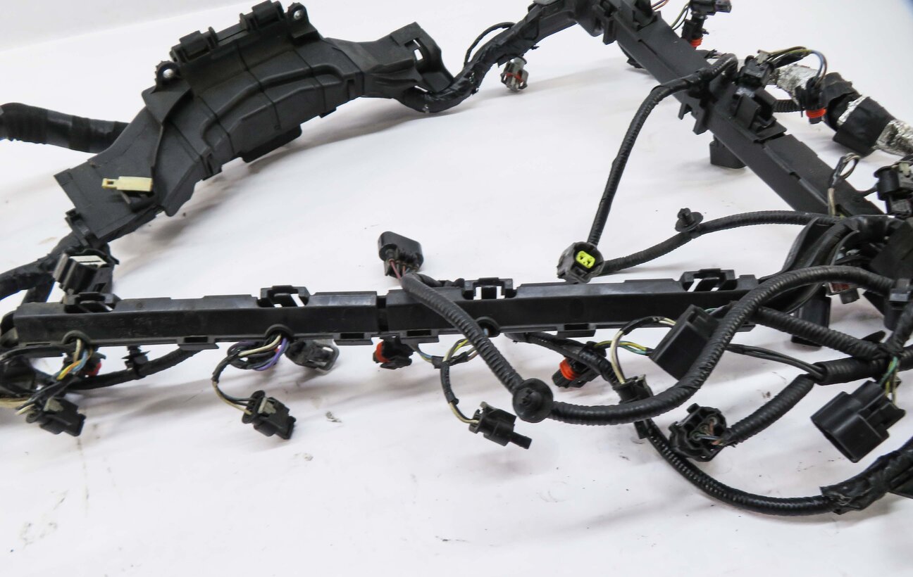 Thumbnail 5: 2012 RANGE ROVER SPORT (L320) 5.0L ENGINE WIRE WIRING HARNESS (NON SUPERCHARGED)
