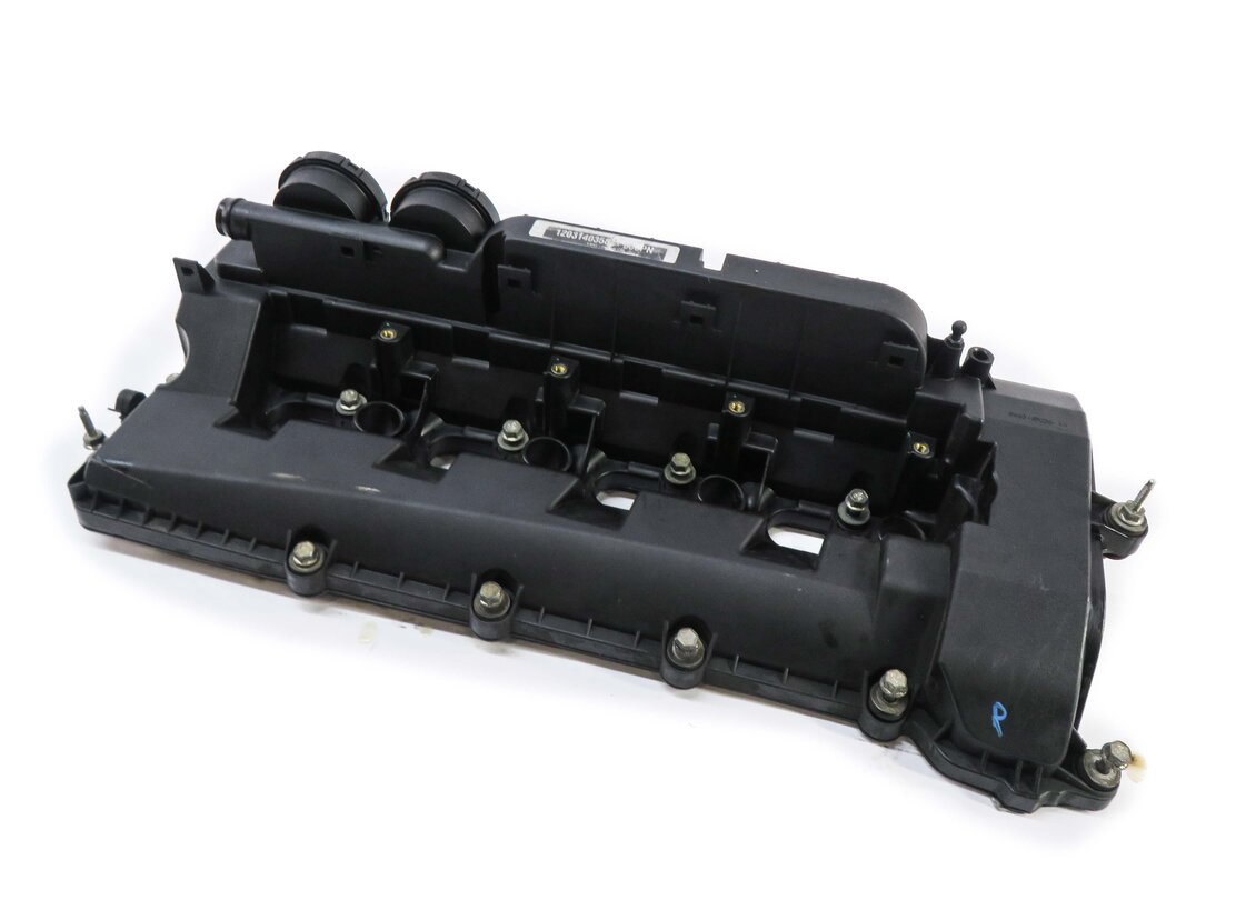2010-2018 RANGE ROVER SPORT (L320 L322 L494 L405) 5.0L V8 RIGHT VALVE COVER