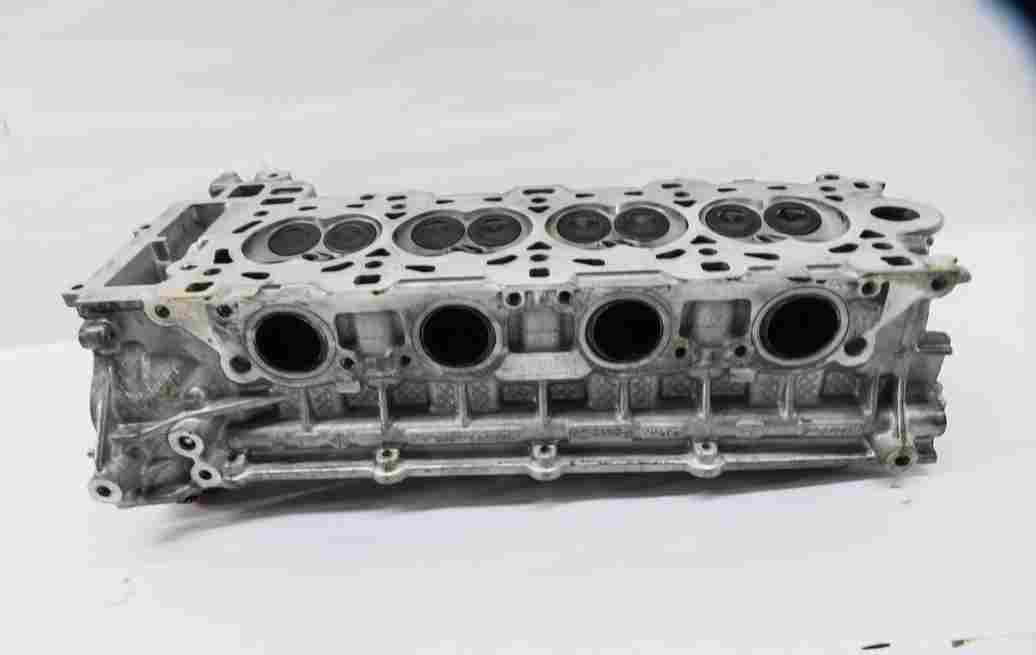 Thumbnail 9: 10-13 LR4 RANGE ROVER SPORT (L320 L322 L405) 5.0L ENGINE - RIGHT CYLINDER HEAD