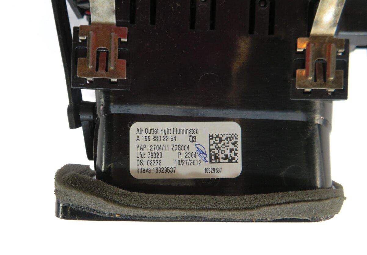 Thumbnail 5: 2013 MERCEDES ML350 (W166) RIGHT FRONT PASSENGER DASH HEATER A/C AIR VENT