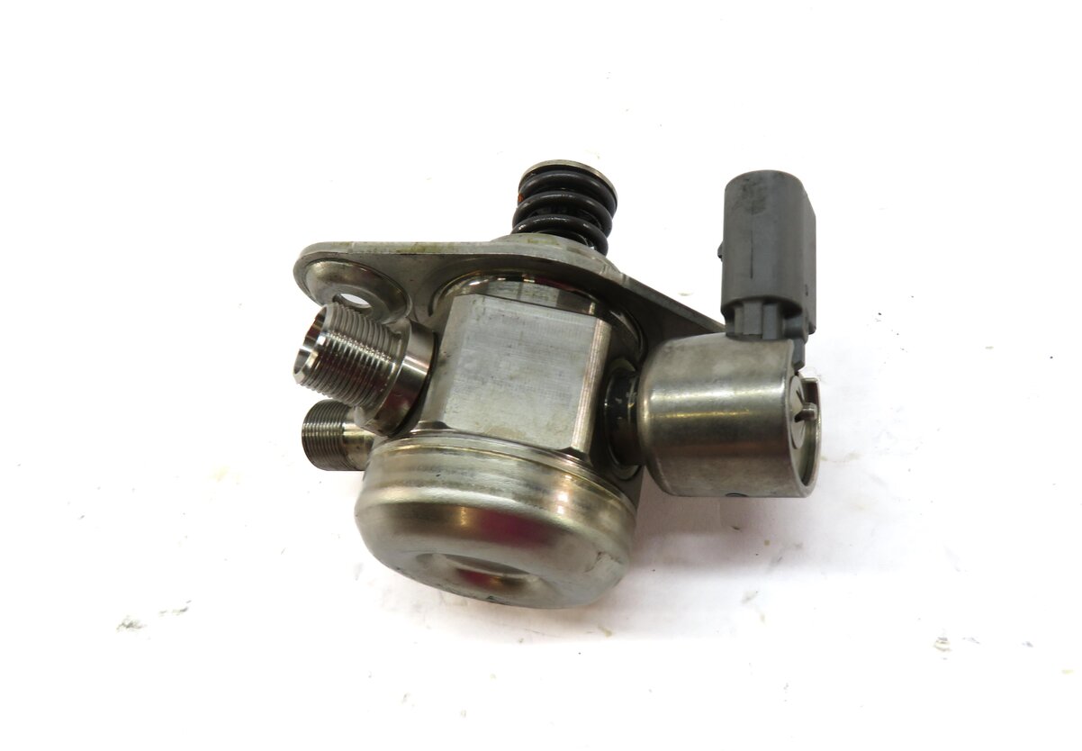 Thumbnail 6: 2012-2018 MERCEDES C350 E350 GLE350 GLK350 ML350 R350 - HIGH PRESSURE FUEL PUMP