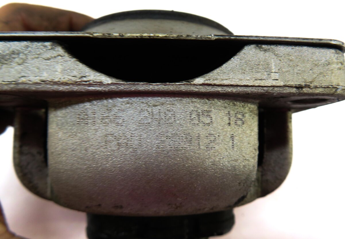 Thumbnail 5: 2013 MERCEDES ML350 (W166) 3.5L M276 ENGINE TRANSMISSION MOUNT BRACKET