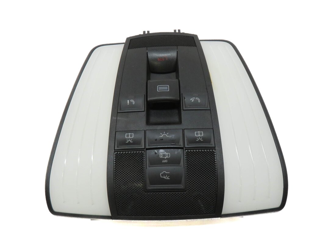 Thumbnail 3: 2012 MERCEDES E350 (W212) FRONT DOMELIGHT MAP READIING COURTESY LIGHT LAMP BLACK
