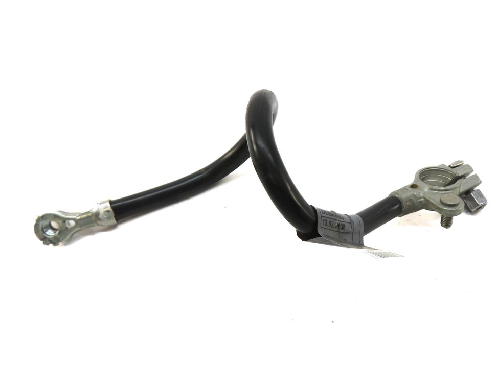 Thumbnail 3: 2012 MERCEDES E350 (W212) POSITIVE BATTERY CABLE