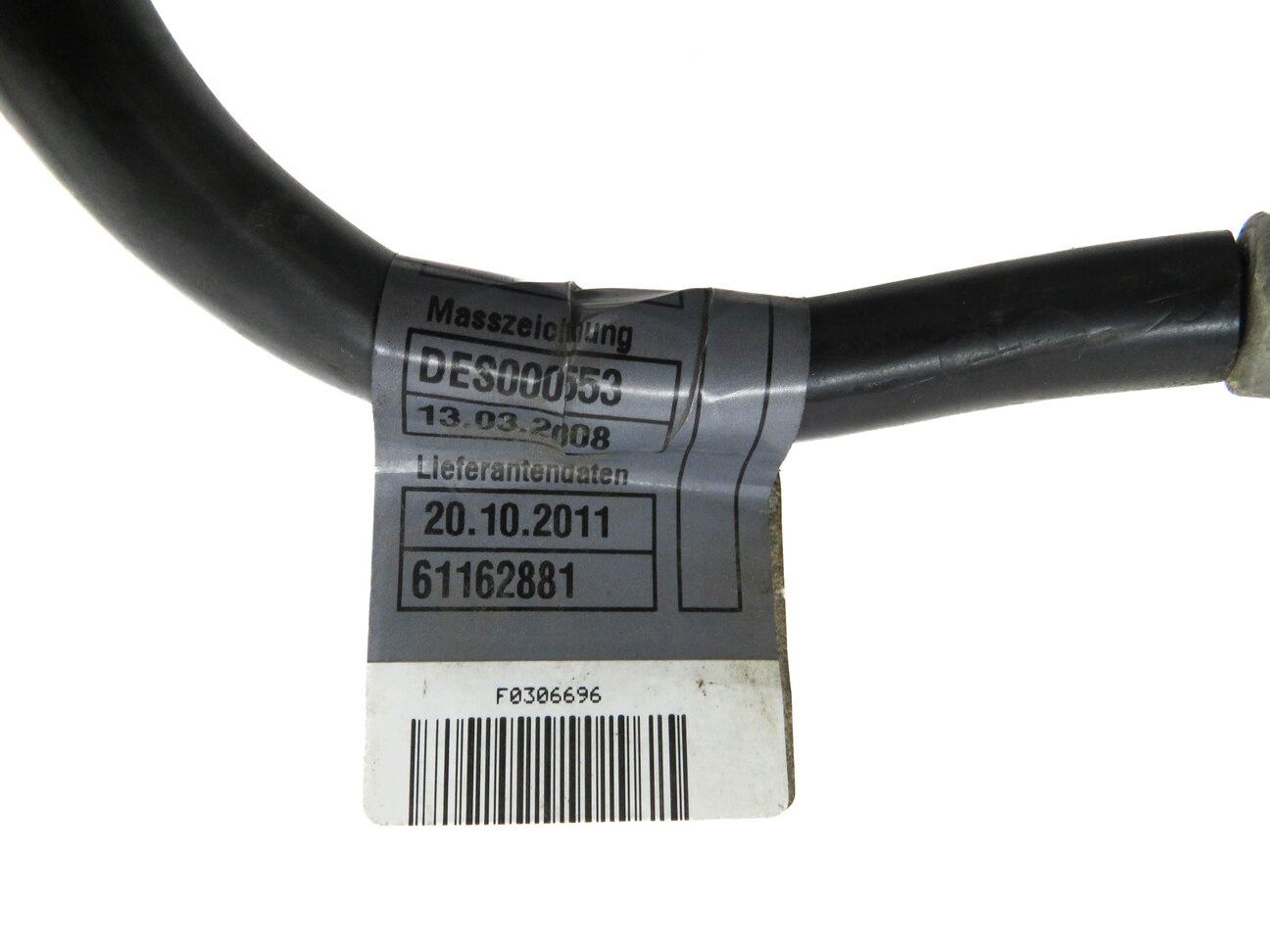 Thumbnail 6: 2012 MERCEDES E350 (W212) POSITIVE BATTERY CABLE