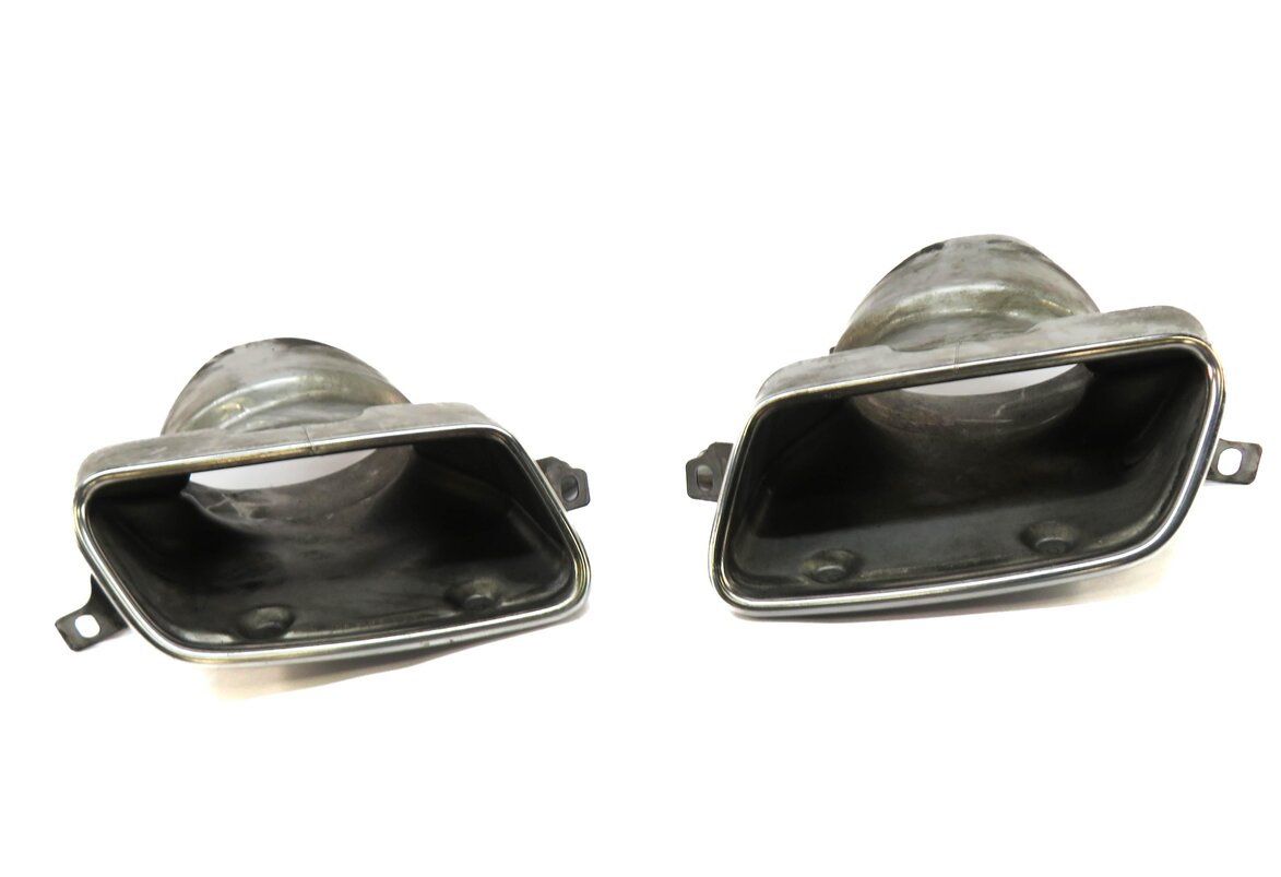 Thumbnail 2: 2012 MERCEDES BENZ E350 (W212) EXHAUST TIP SET