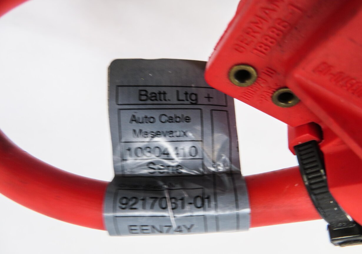 Thumbnail 4: 2011 BMW 335i (E90) POSITIVE BATTERY CABLE SRS