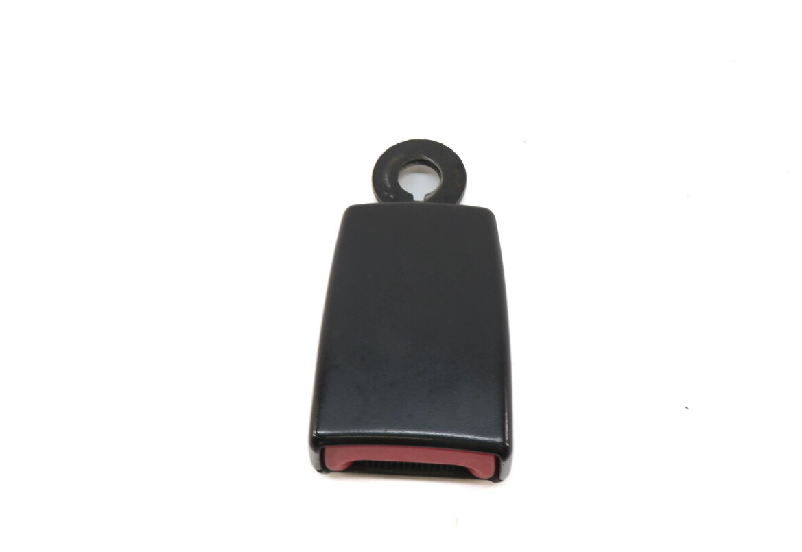 Thumbnail 2: 2008 LAND ROVER LR3 LEFT REAR 2nd SECOND ROW SEAT SEATBELT BUCKLE RECEIVER