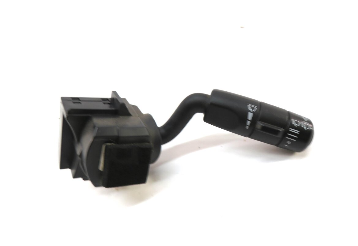 Thumbnail 7: 2008 LAND ROVER LR3 LEFT REAR 3rd THIRD ROW SEAT SEATBELT BUCKLE RECEIVER